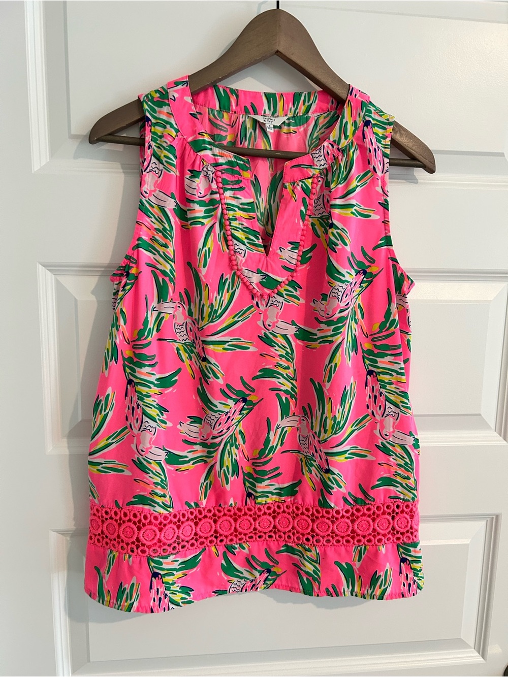 Crown and Ivy Tropical Crochet trim Blouse Pink Green Size S
